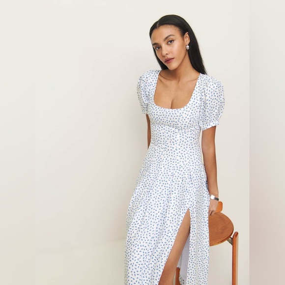 Reformation Coucou Linen Dress in Hanna - Picture 4 of 9